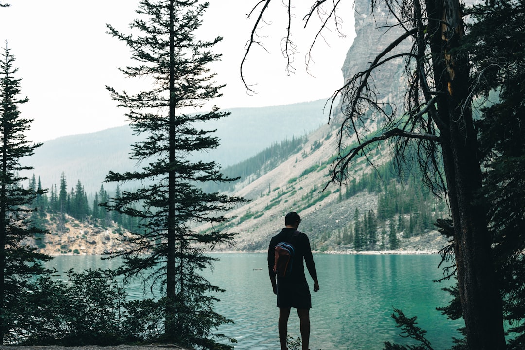 découvrez l'univers captivant des micro-aventures : des escapades courtes et accessibles qui éveillent l'âme d'aventurier en chacun de nous. partez à l'exploration de la nature, vivez des moments authentiques et redécouvrez le plaisir de l'évasion près de chez vous.